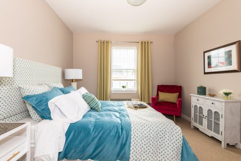 Blue comforter bedroom